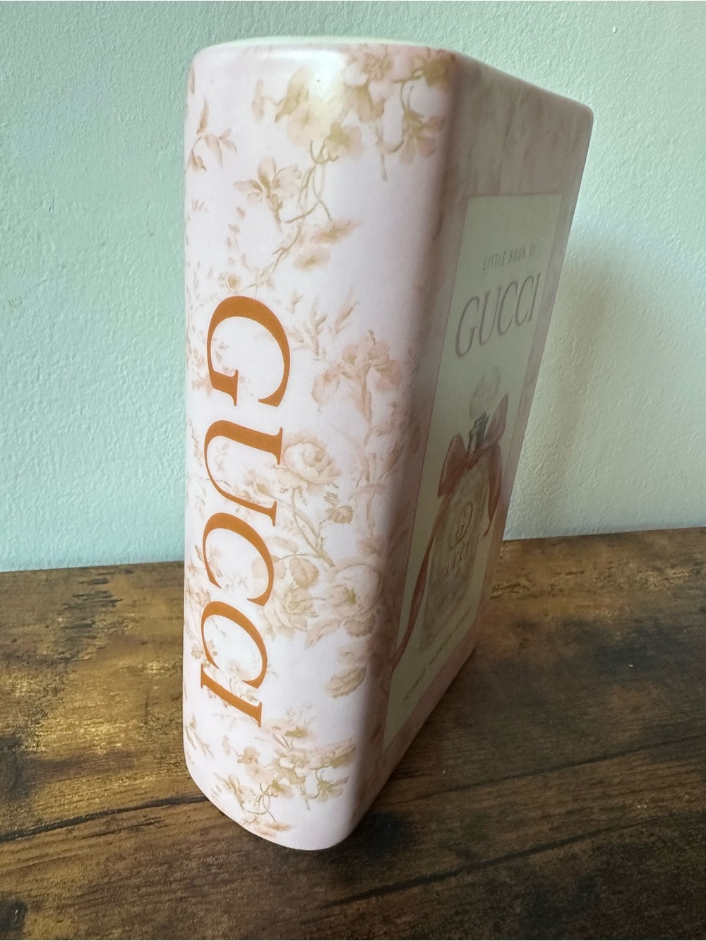 Luxury Designer Home Decor Flower Vase Ceramic Book Style Pink Lux Perfume NWT - Picture 3 of 6